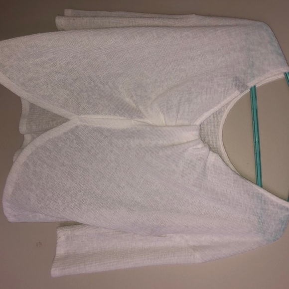 White 3/4 long sleeve - Picture 2 of 2